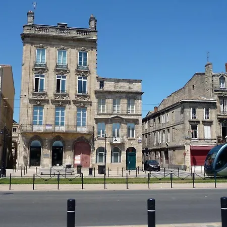 Zen Sobre Chic Apartment Bordeaux